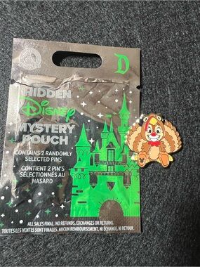 Disney hidden Mickey Thanksgiving Dale wave A 2026